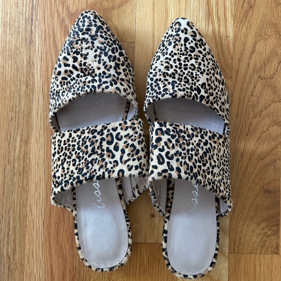 Matisse Shoes - Matisse Leopard Fur and Leather Flats, Size 9